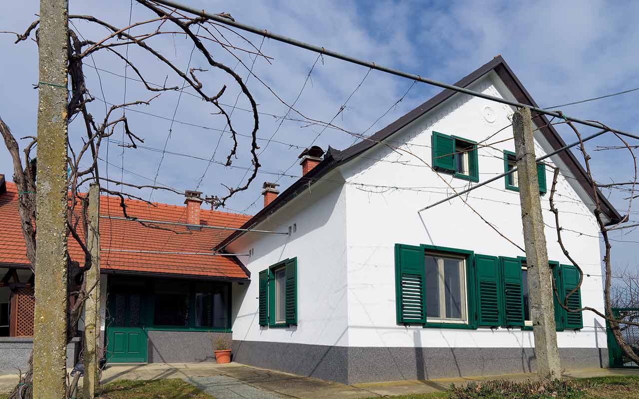Najem hiše v Prlekiji - Srnečeva domačija